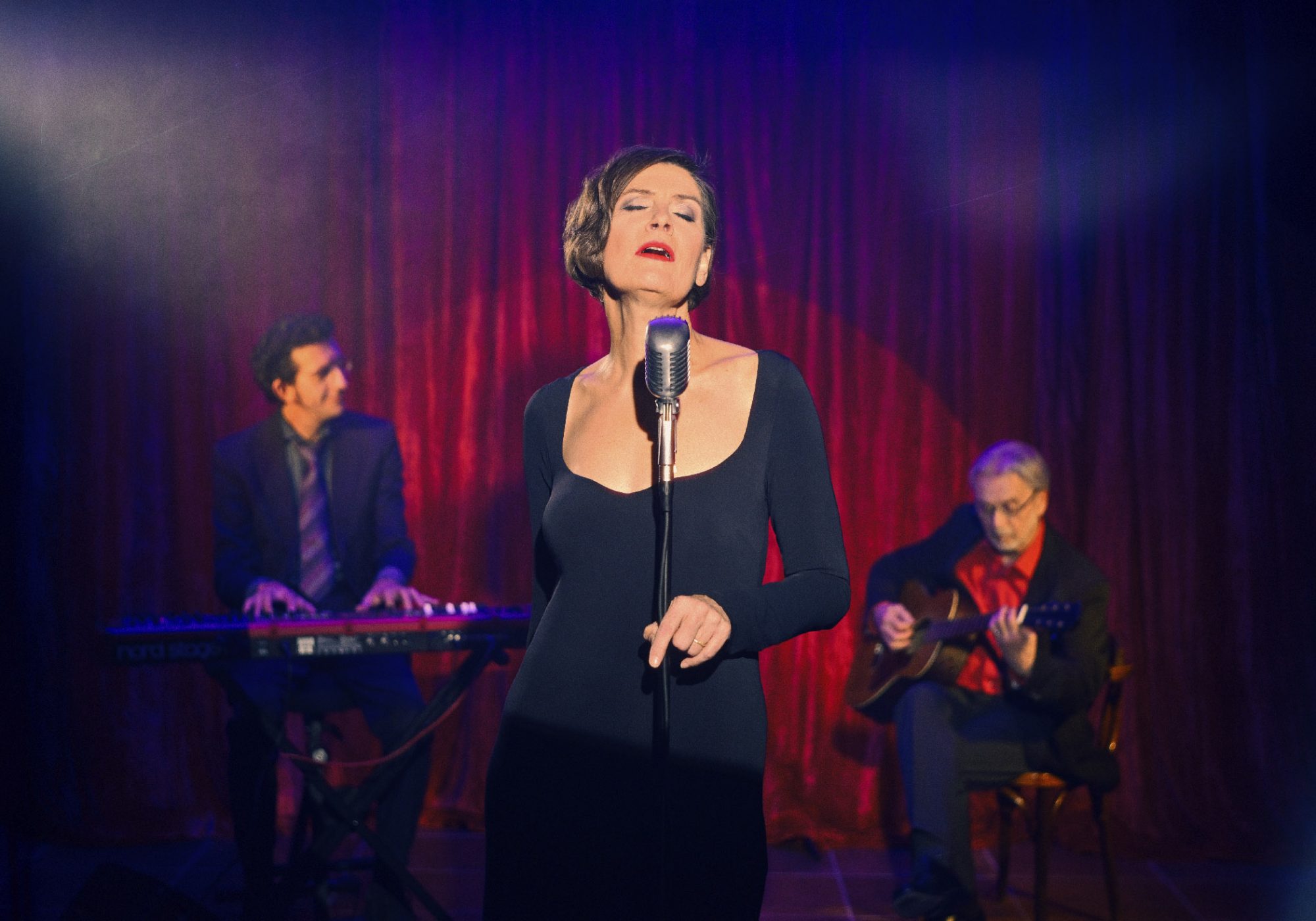 Chanson Salon Annemiek van Bussel